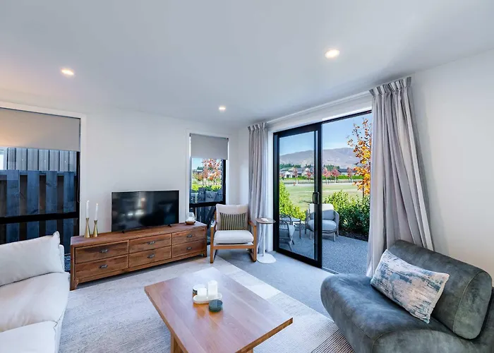 Te Maramatanga Retreat Holiday home *