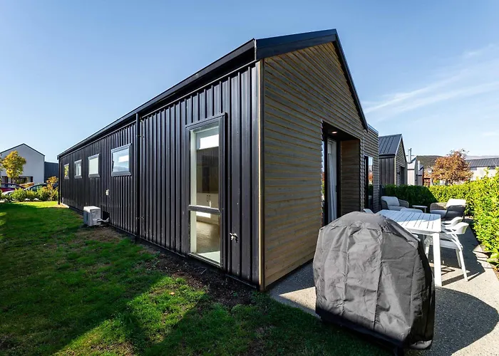 Te Maramatanga Retreat Holiday home